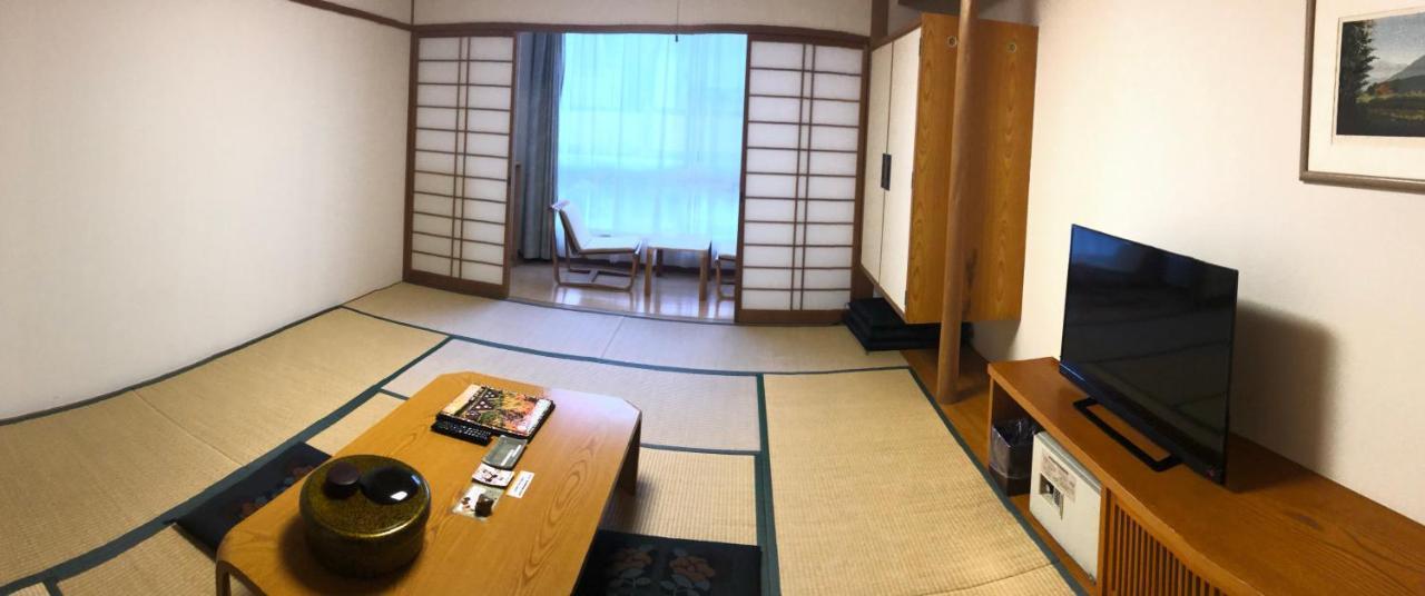 The Gran Resort Elegante Awajishima Екстер'єр фото