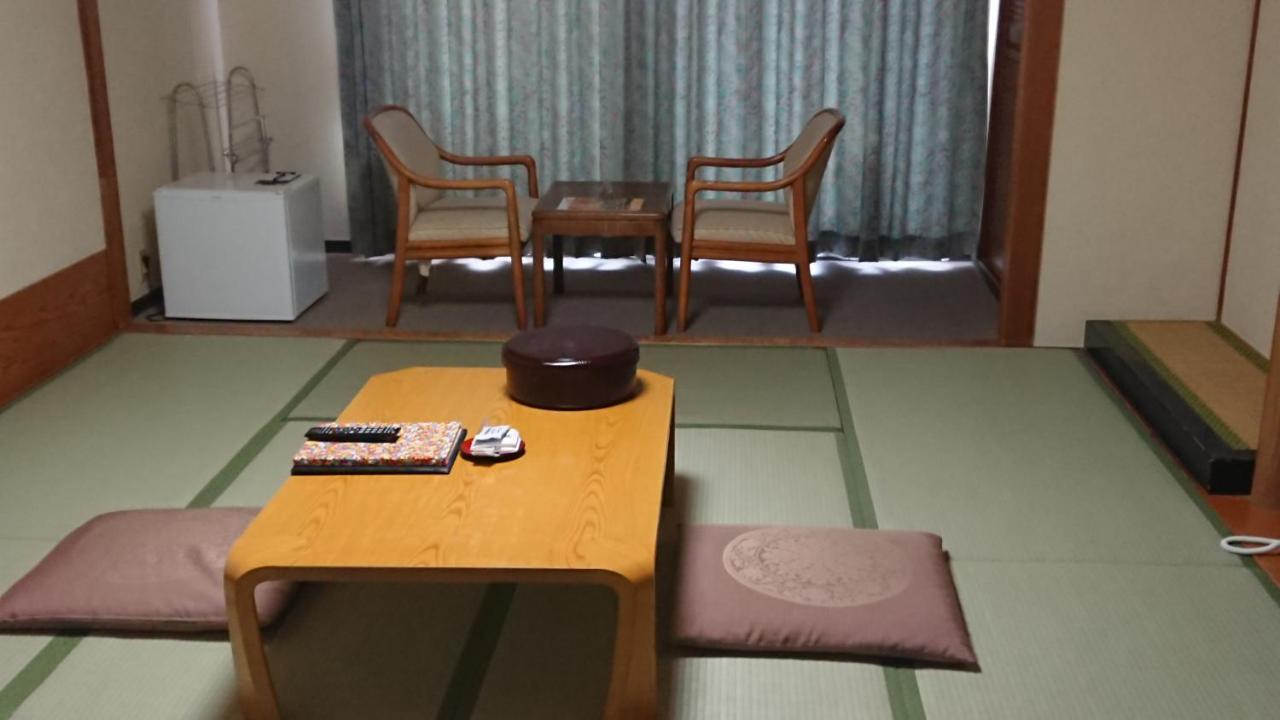 The Gran Resort Elegante Awajishima Екстер'єр фото