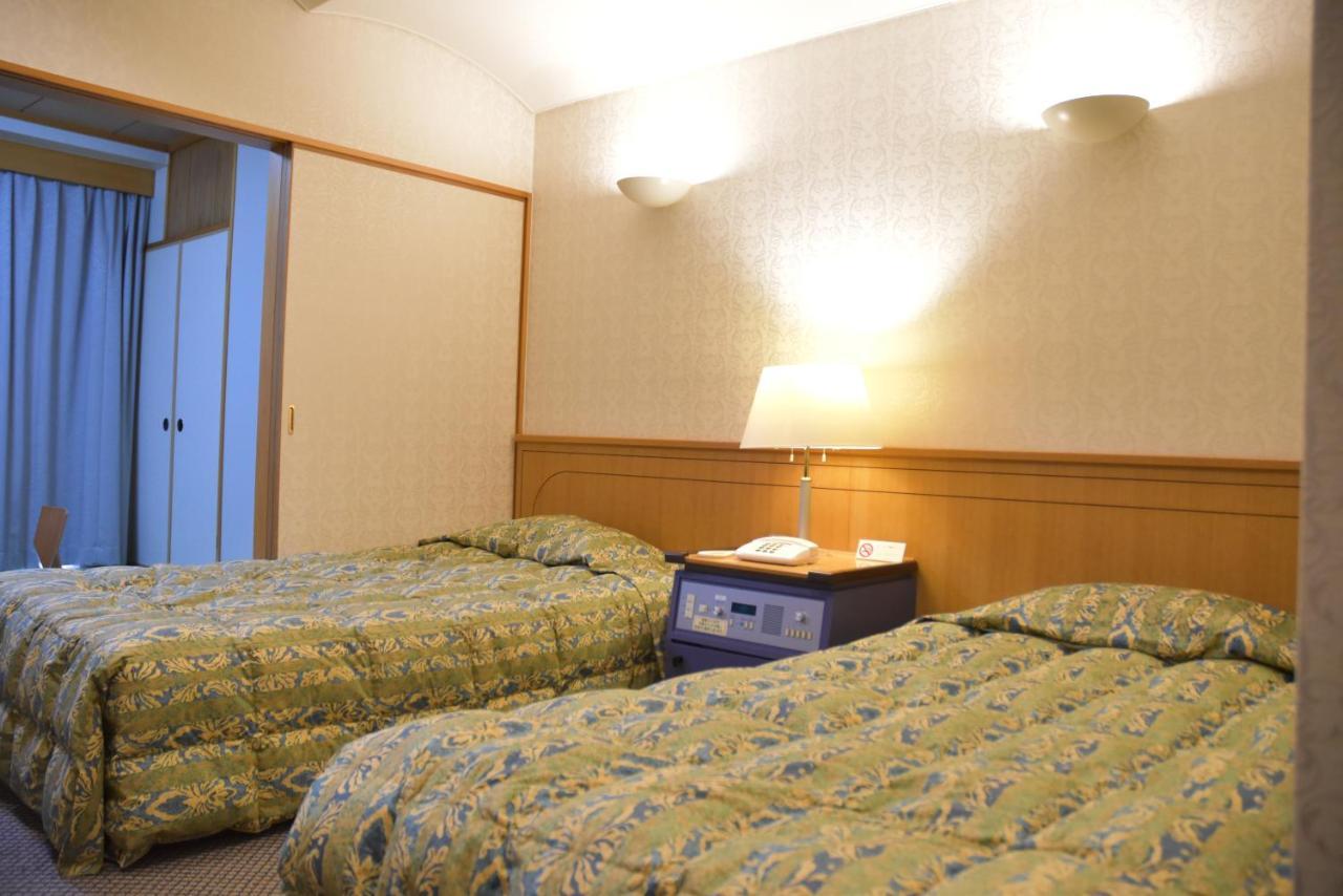 The Gran Resort Elegante Awajishima Екстер'єр фото
