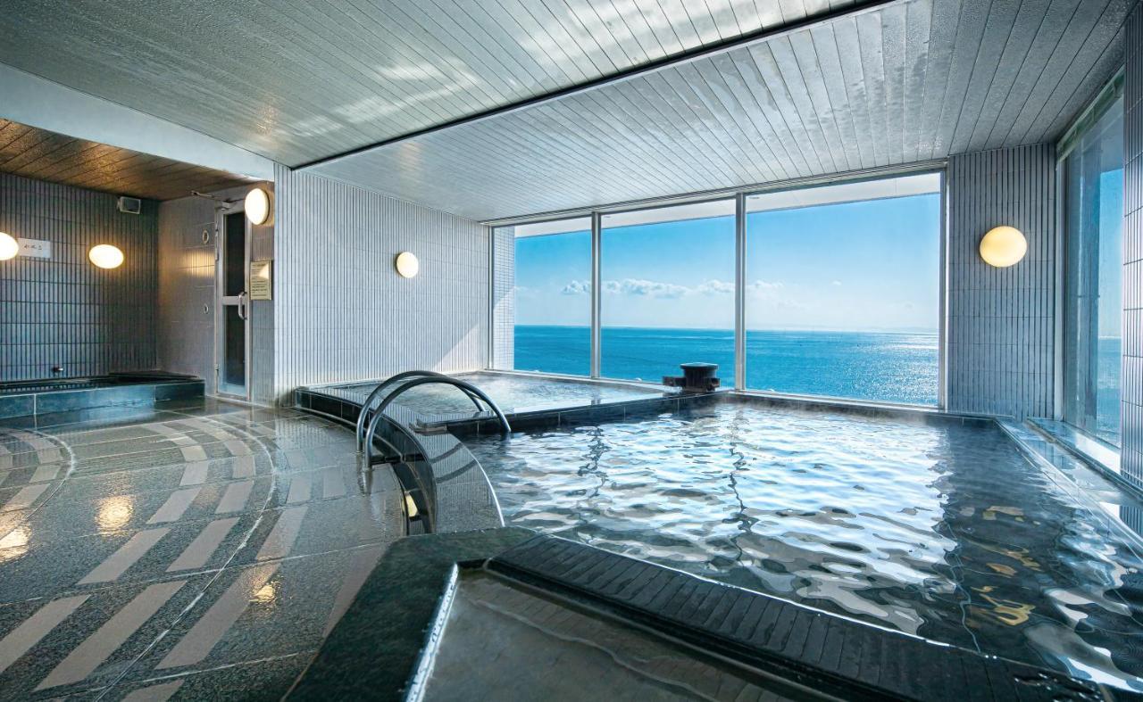 The Gran Resort Elegante Awajishima Екстер'єр фото