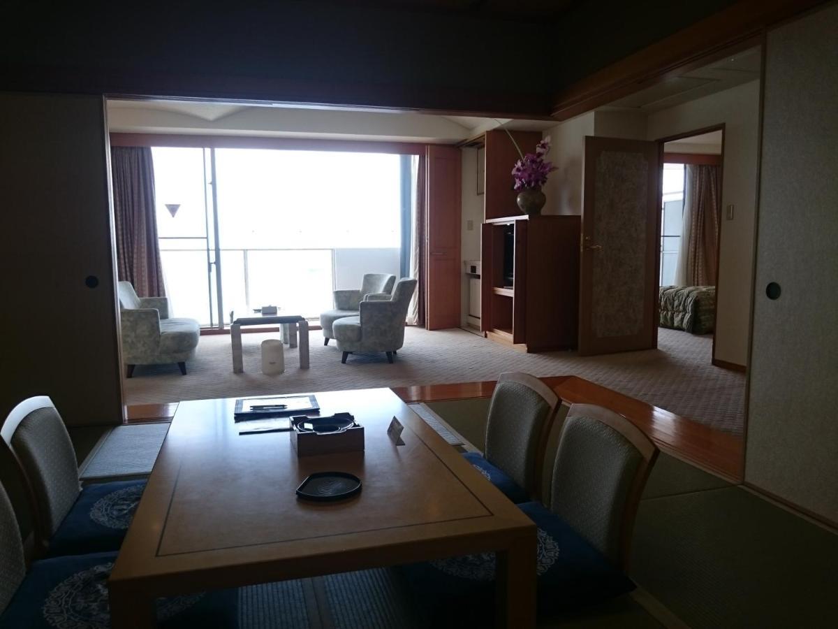 The Gran Resort Elegante Awajishima Екстер'єр фото